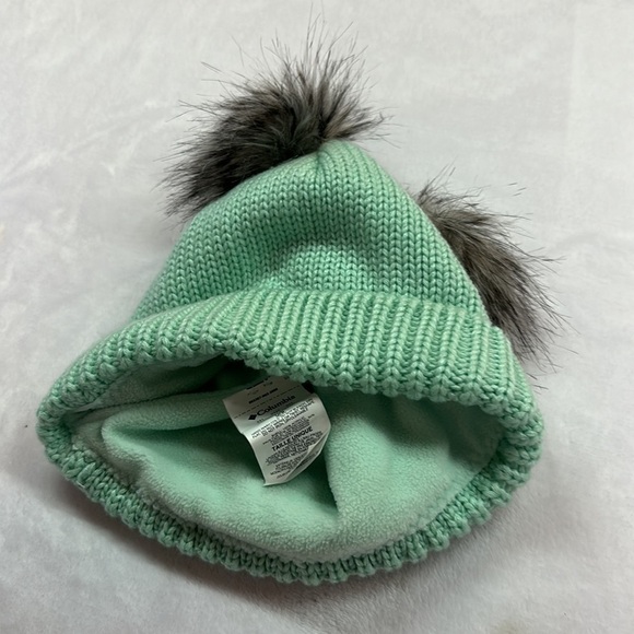 Columbia Mint Green Child’s Knit Acrylic Winter Hat w/Faux Fur OS New - Picture 6 of 7